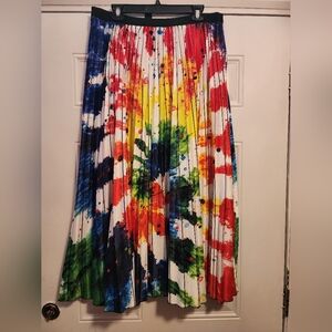 Colorful Tie-Dye Pleated Maxi Skirt